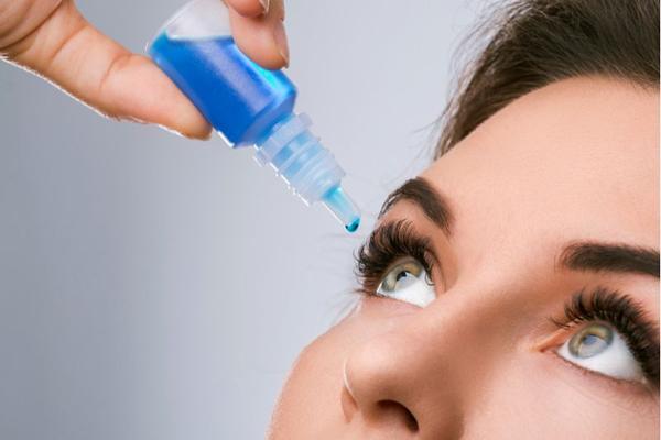 Tìm hiểu về chứng khô mắt